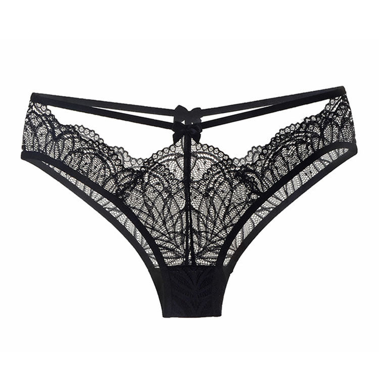 Briefs with delicate cut-outs