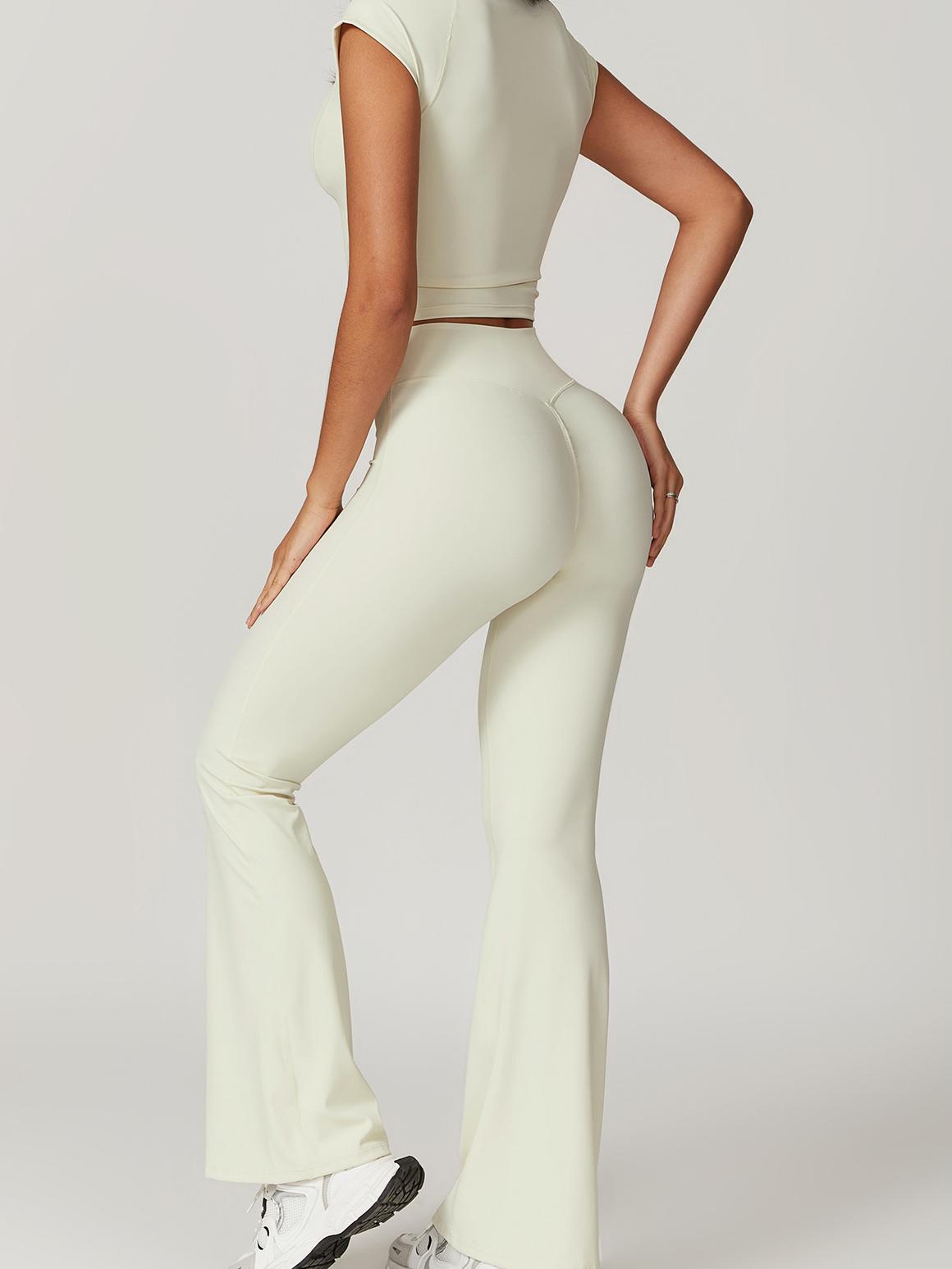 Short-sleeved blouse