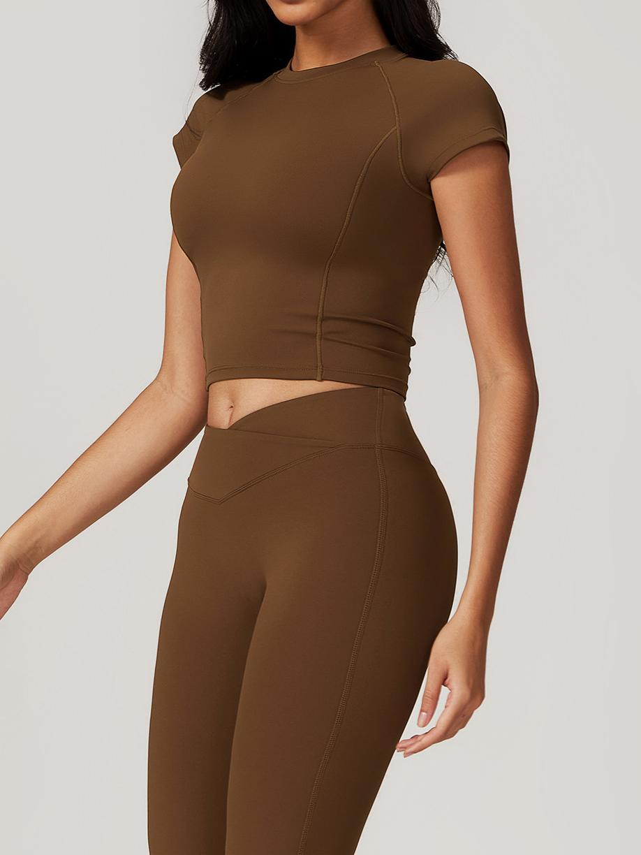 Short-sleeved blouse