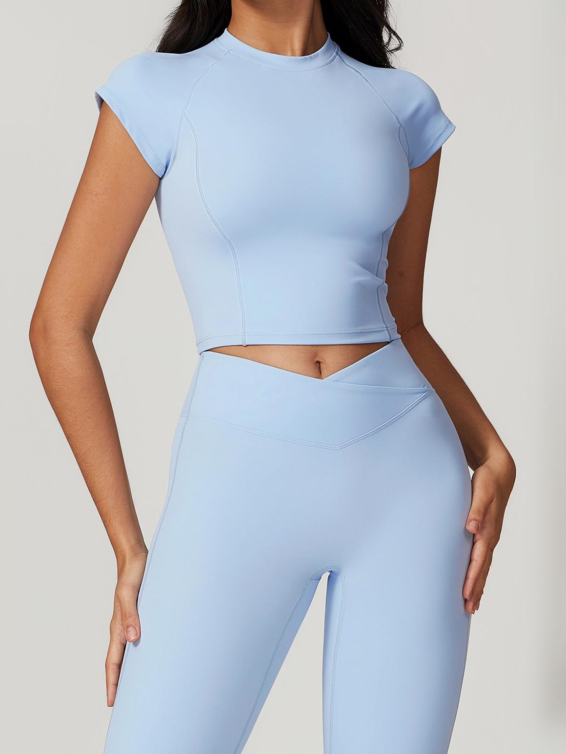 Short-sleeved blouse