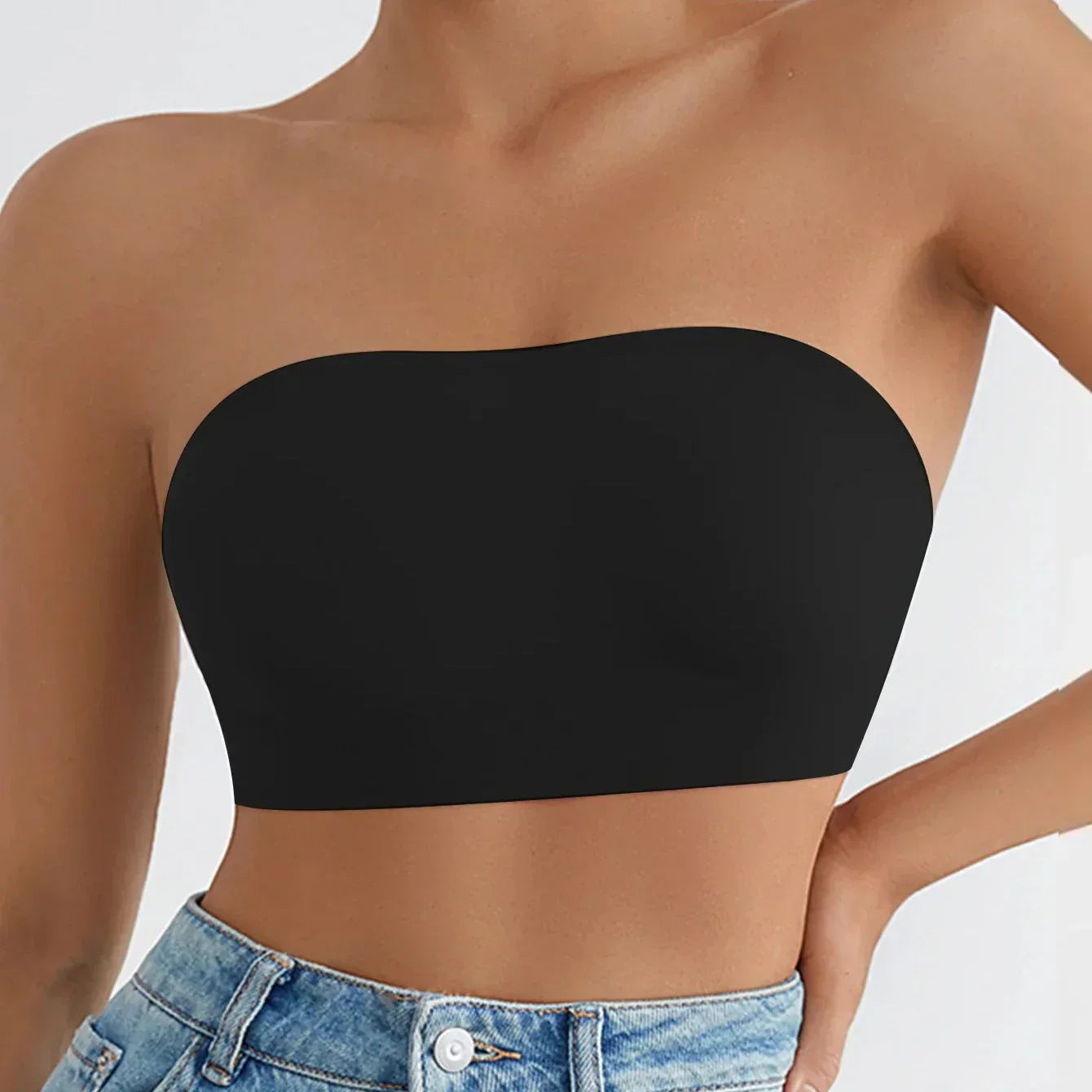 Seamless bandeau bra