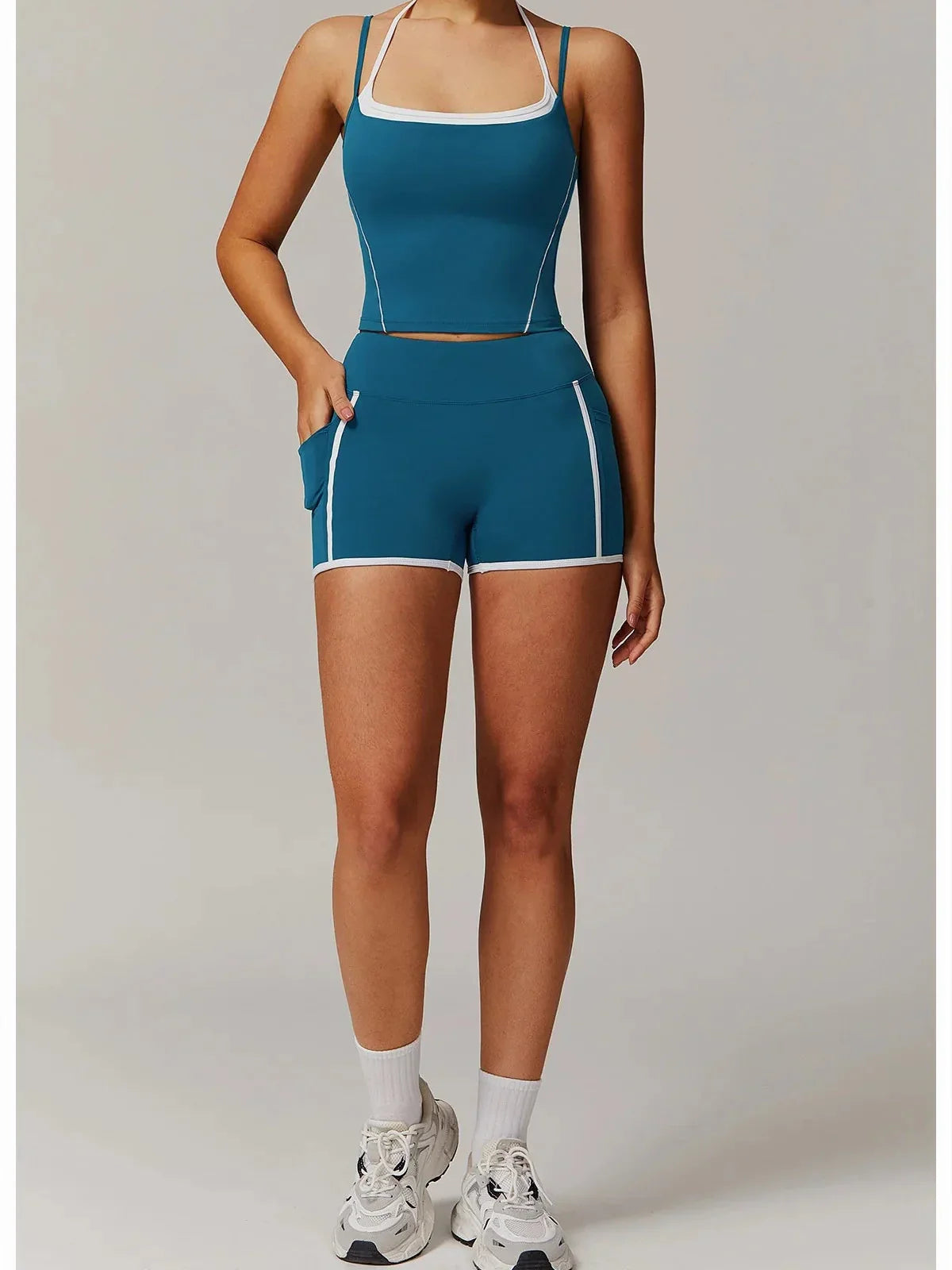 Sports top