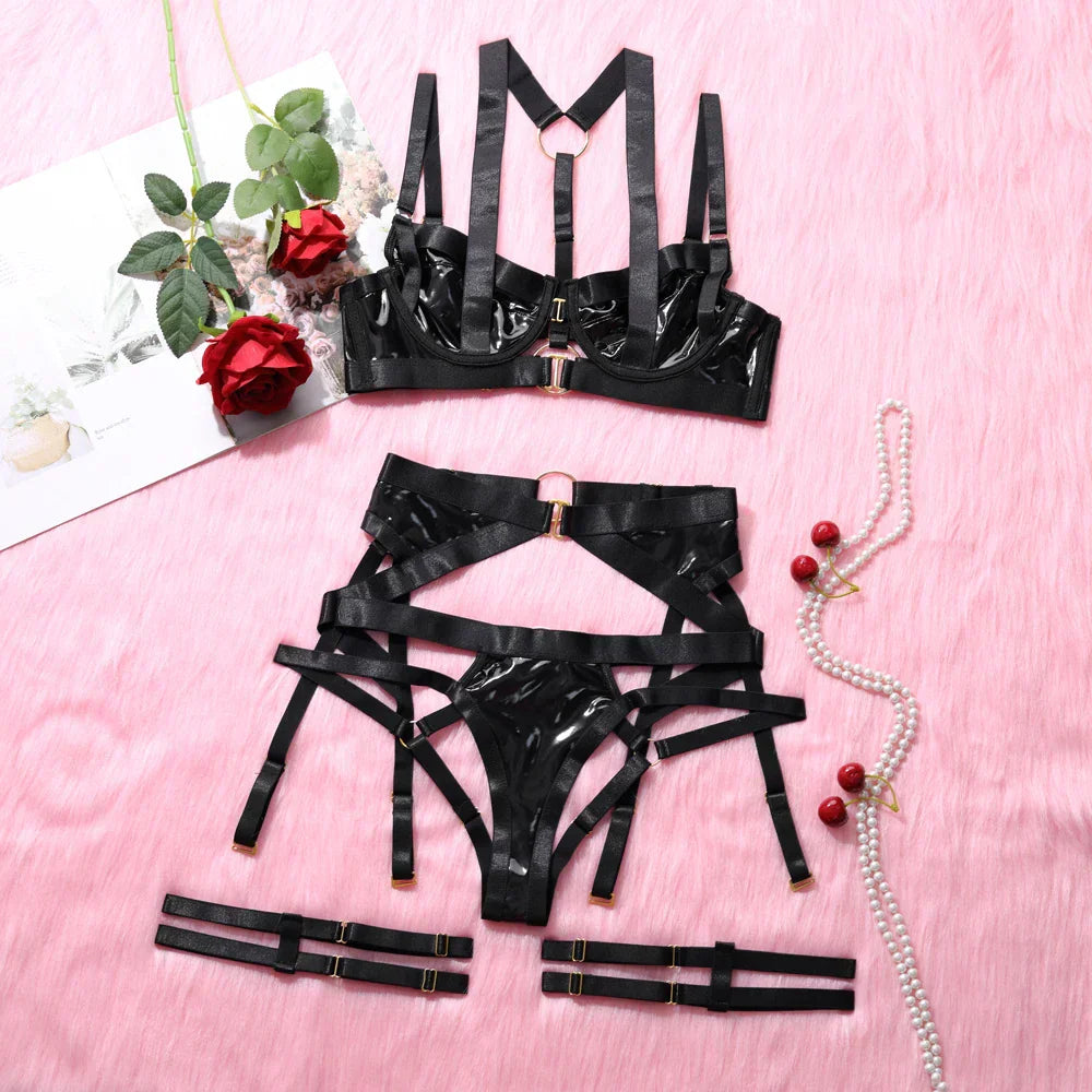 Latex lingerie set with a front-fastening bra