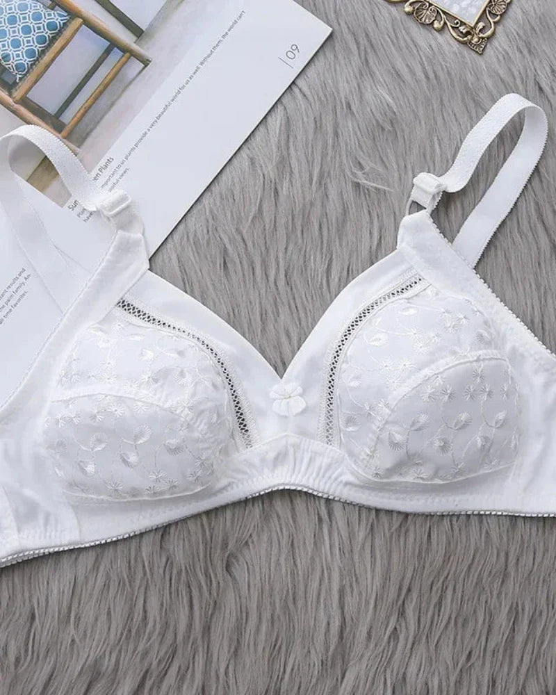 Soft lace bra