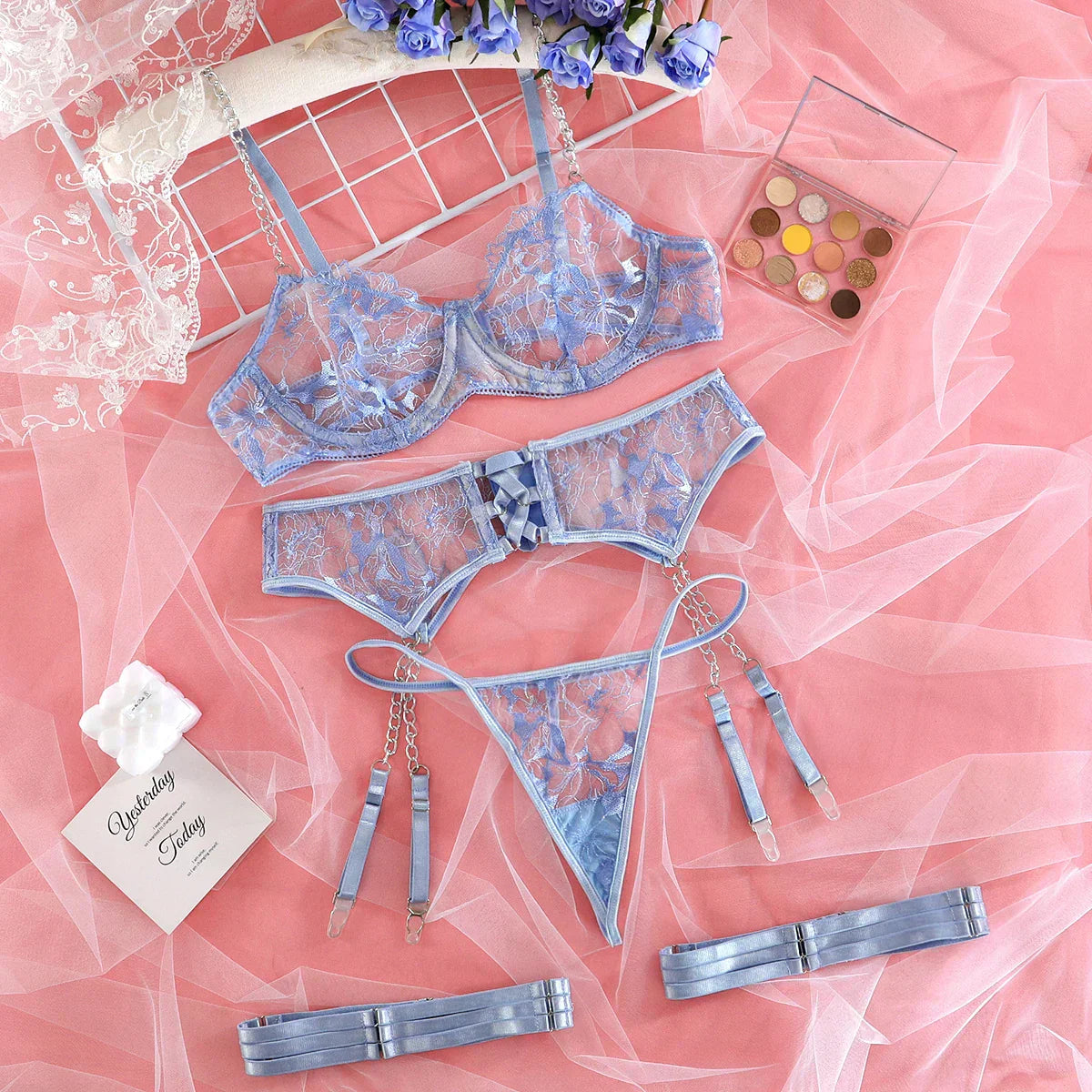 Lingerie set with lace chains