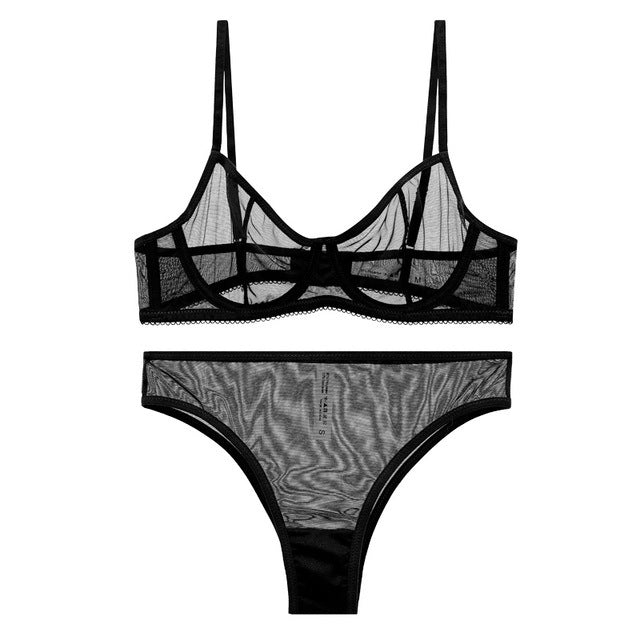 Sexy lingerie set made of delicate mesh.