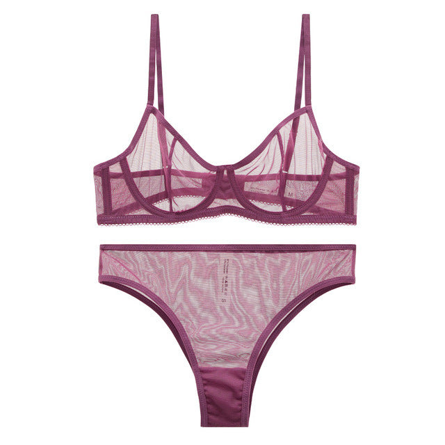 Sexy lingerie set made of delicate mesh.