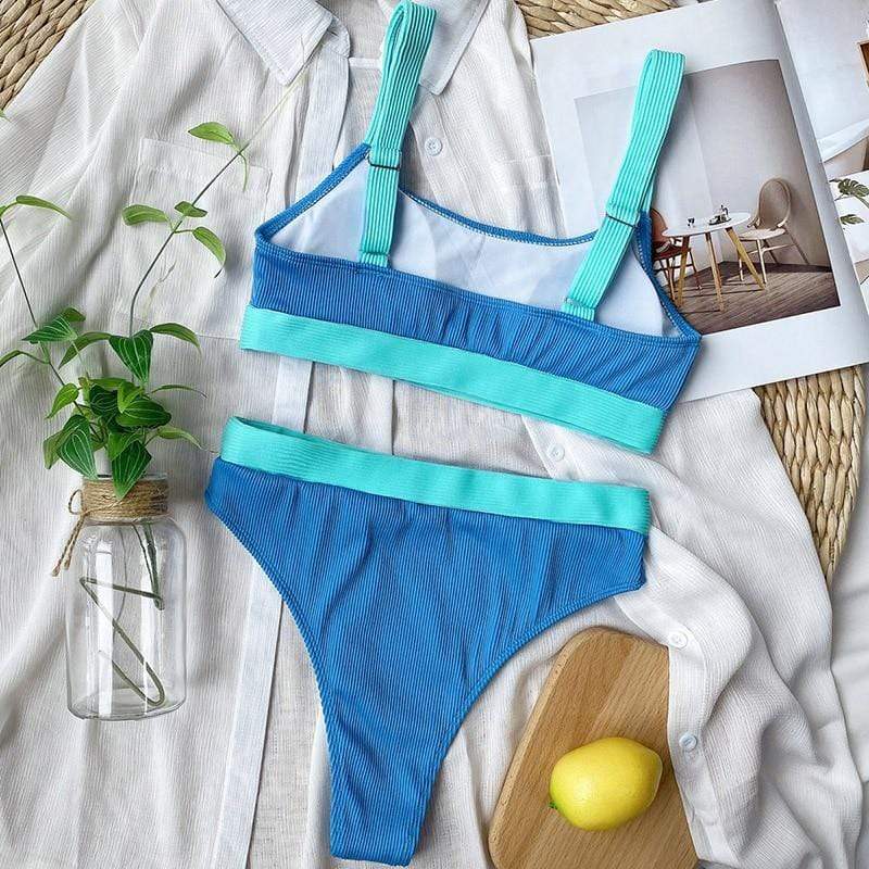 Two-piece swimsuit with a high waist
