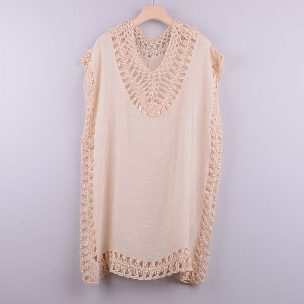 Plus size beach dress with a neck tie