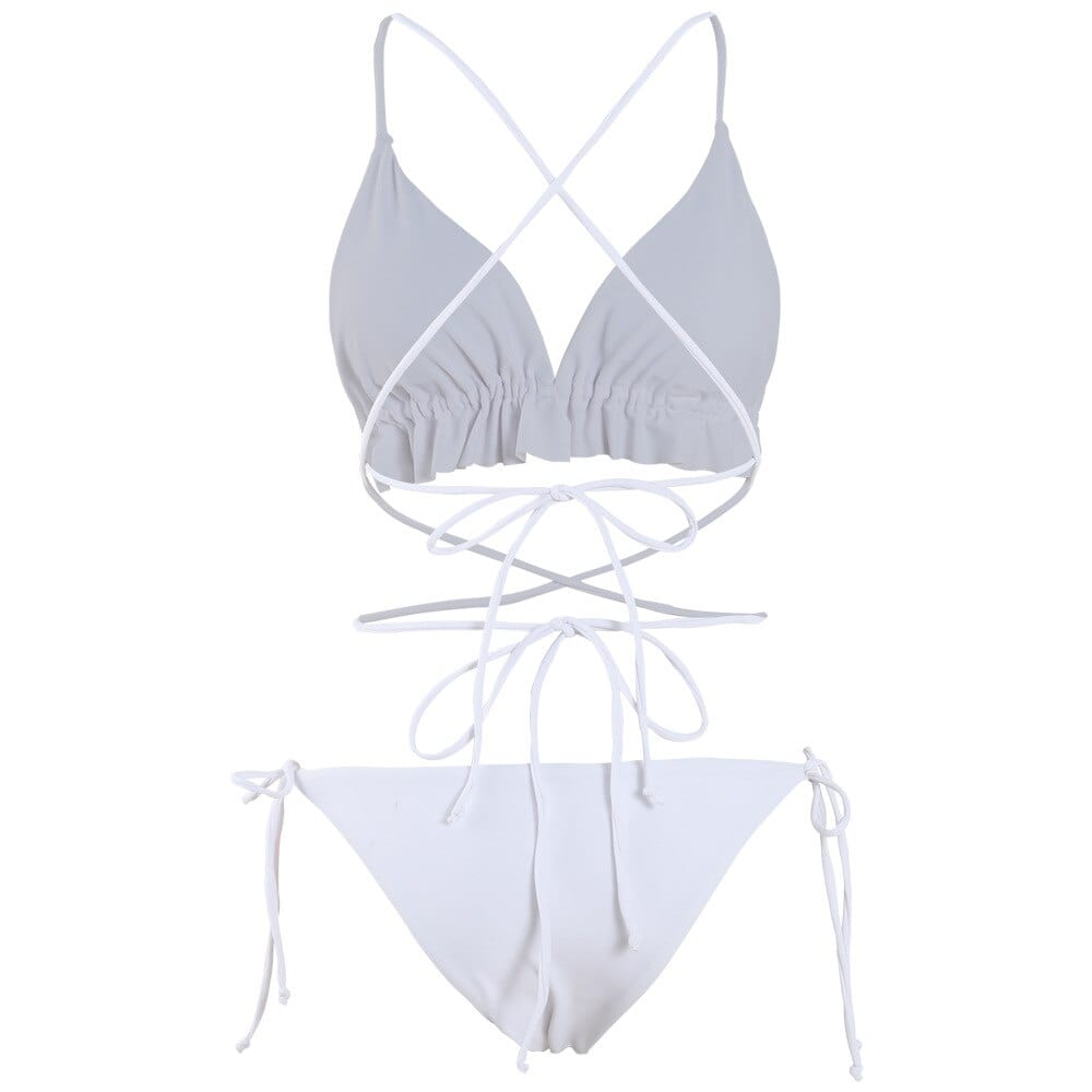 Two-piece swimsuit with lining in the bust.