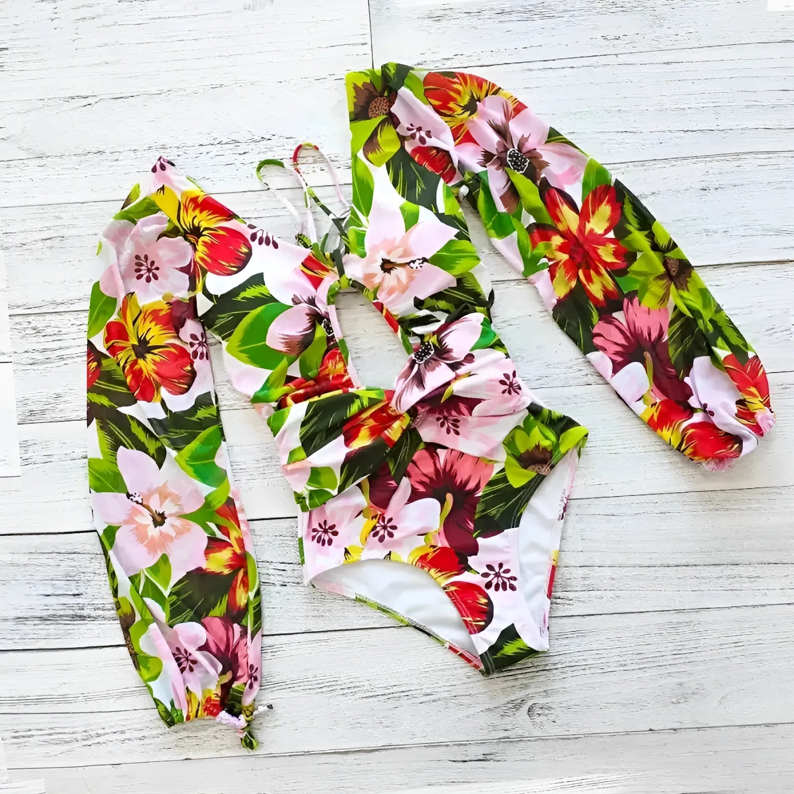 Green Long Sleeve One-Piece Swimsuit