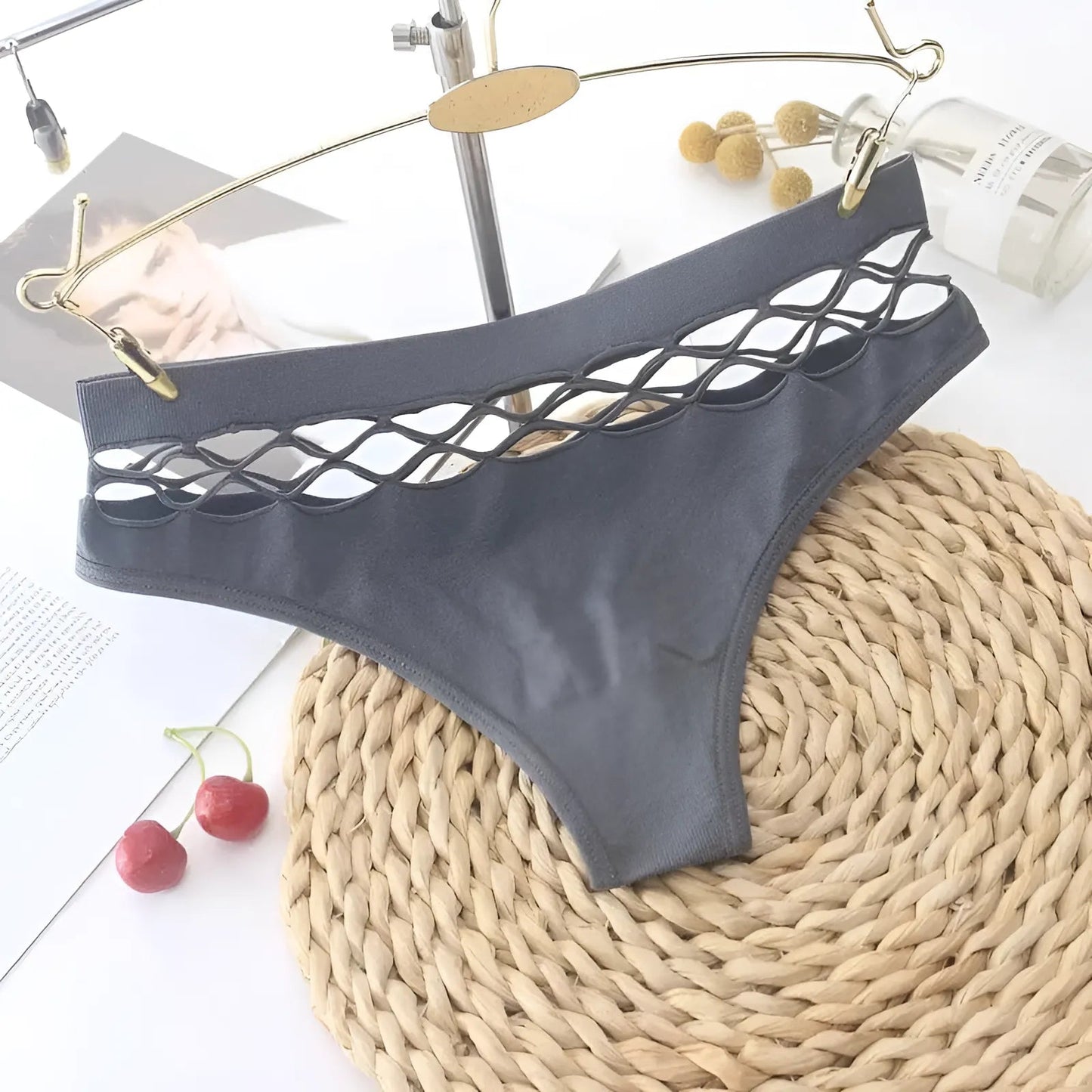 Grey Decorative Mesh Fig Baskets