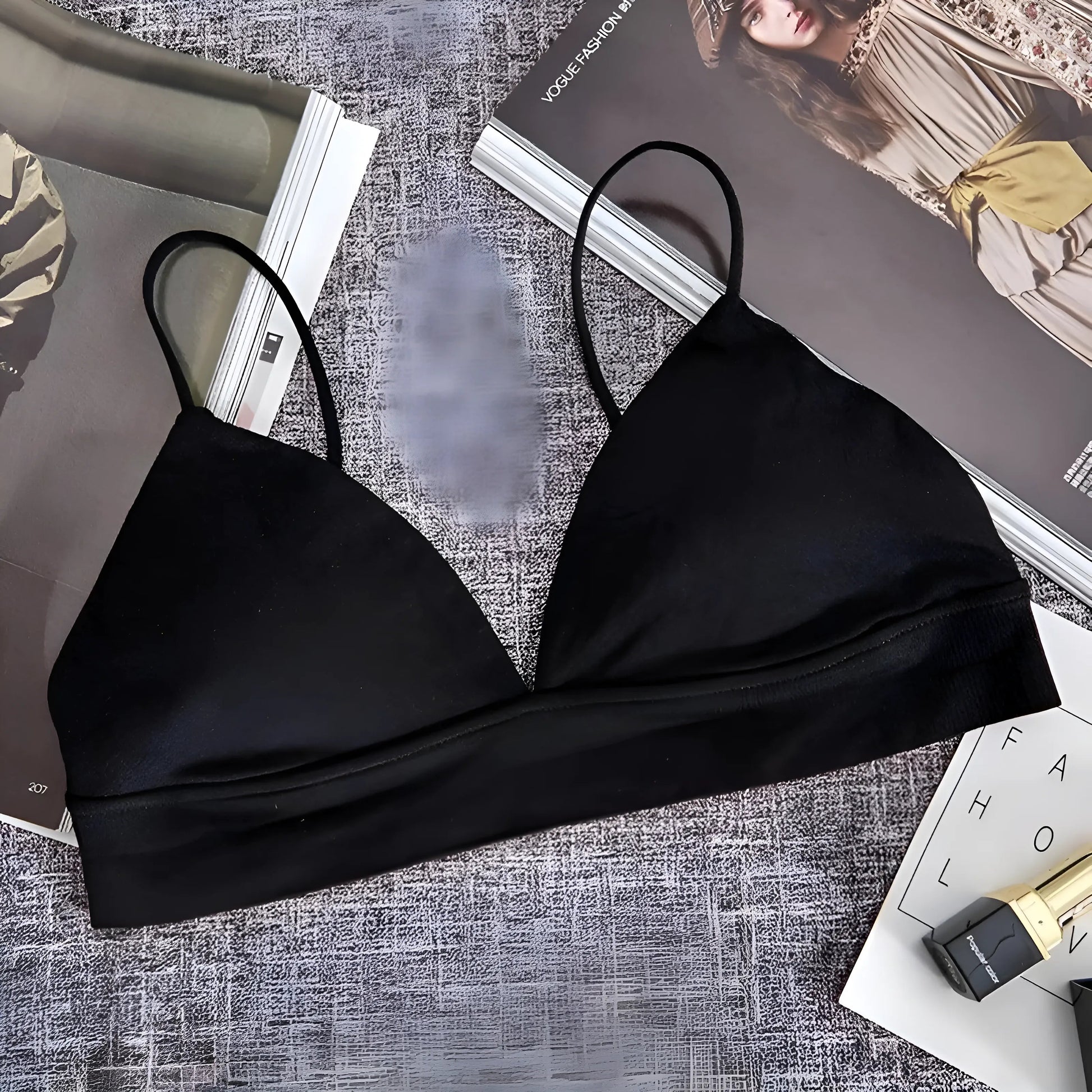 Soft bralette with thin straps