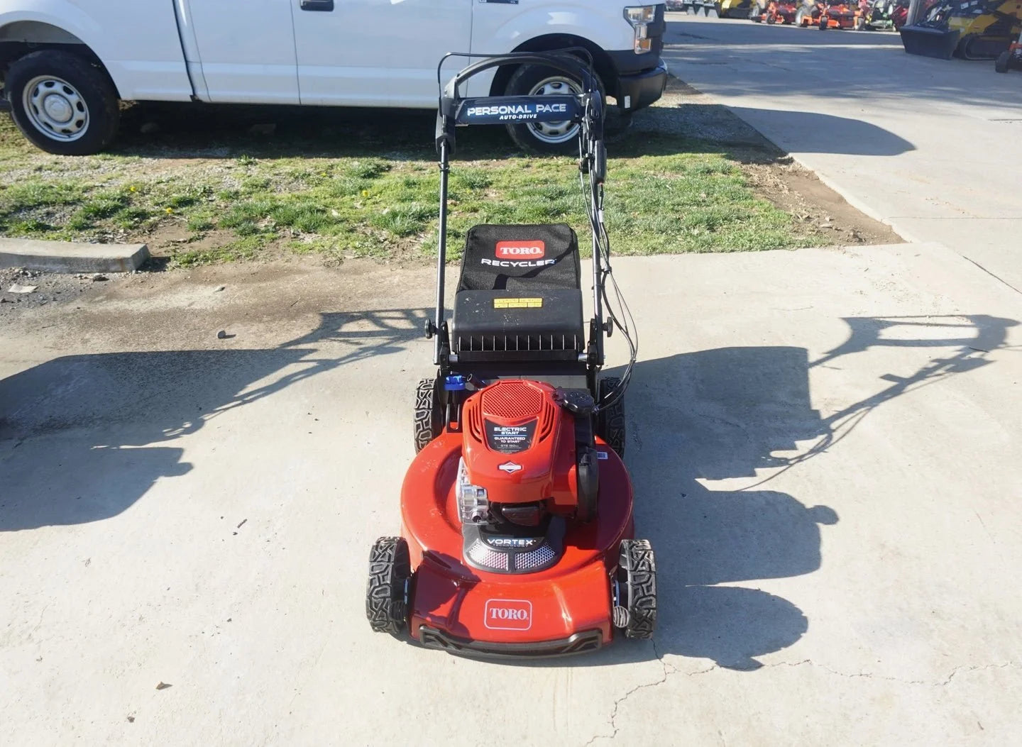 Toro 22″ Electric-Start Recycler Personal Pace Self-Propelled Gas Lawn Mowers.