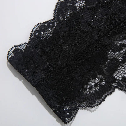 Body with a suspender belt