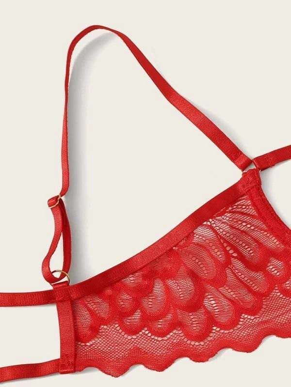 Lace lingerie set with decorative cut-outs