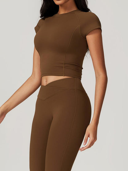 Short-sleeved blouse