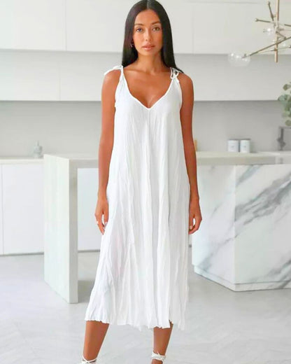 Long breathable nightgown with tie straps