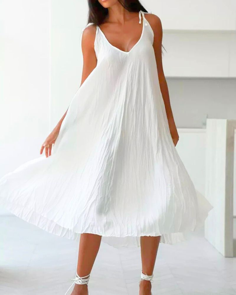 Long breathable nightgown with tie straps