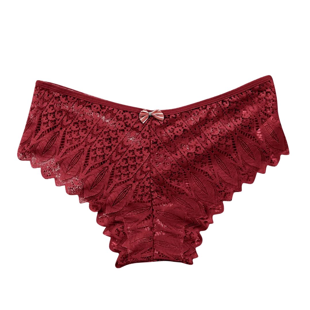 Lace panties with decorative straps