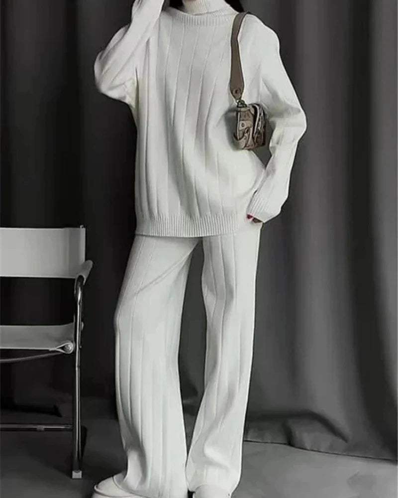 Comfortable Long Loungewear Set with Turtleneck