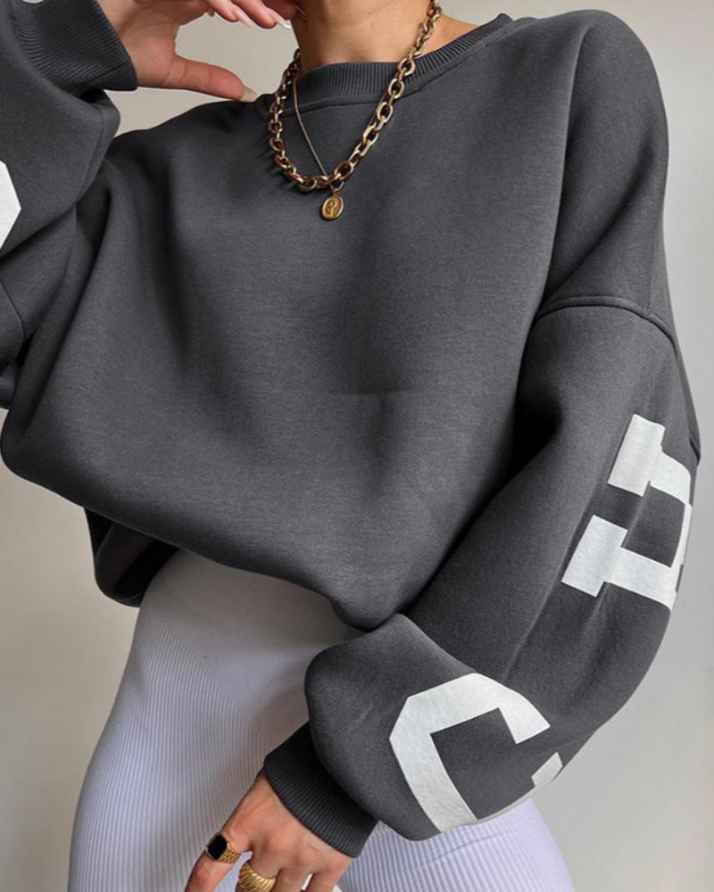 Loose oversized crewneck sweatshirt