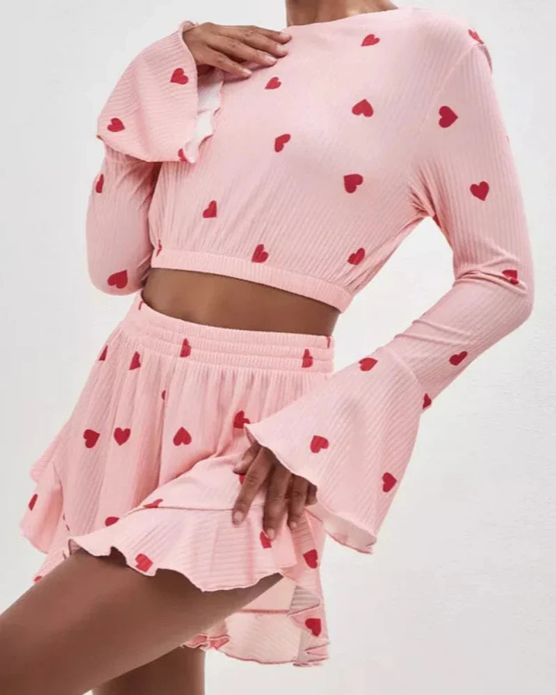 Short heart-patterned pyjamas with long sleeves