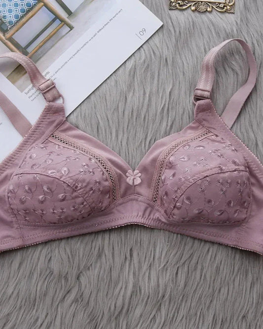 Soft lace bra