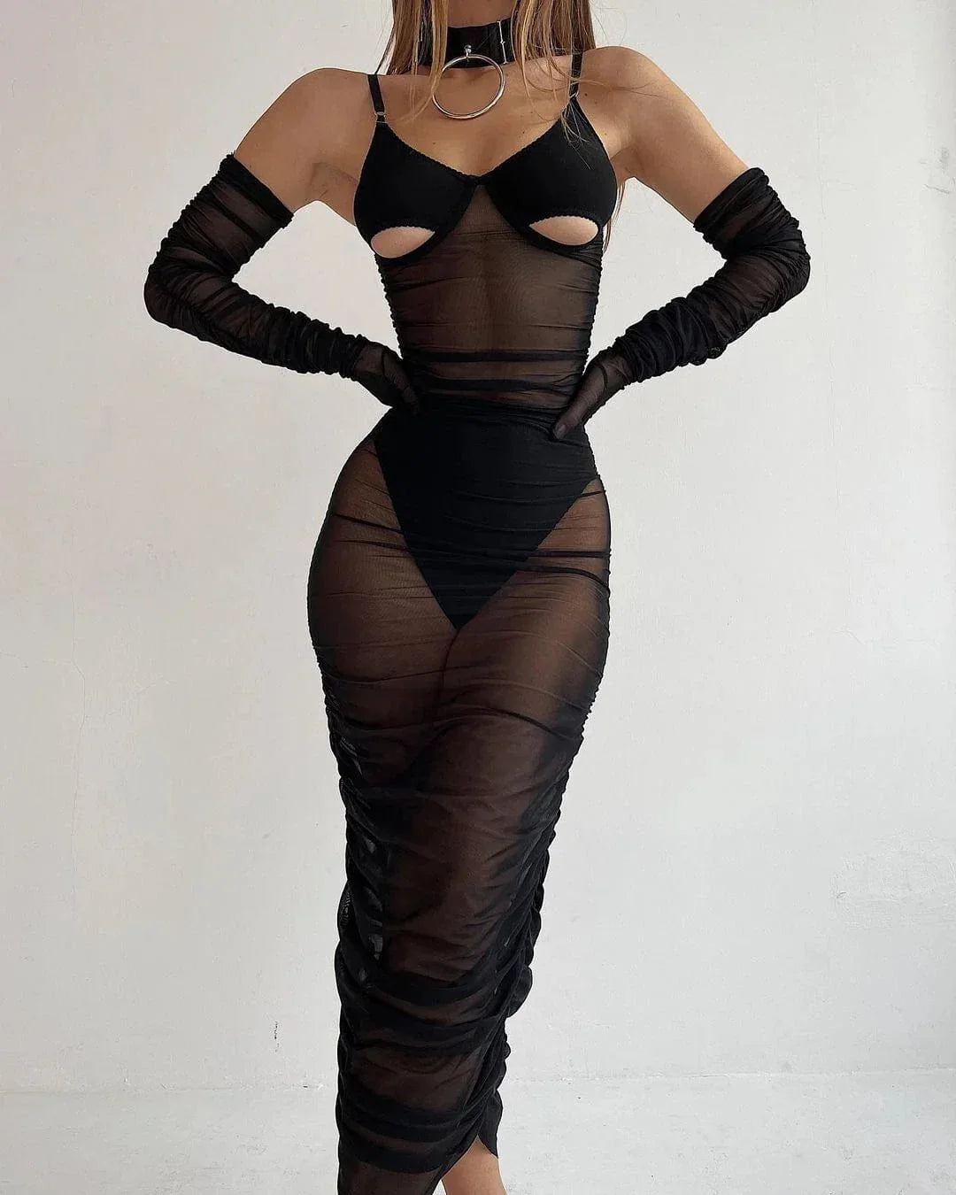 Set of lingerie with cut-outs under the bust