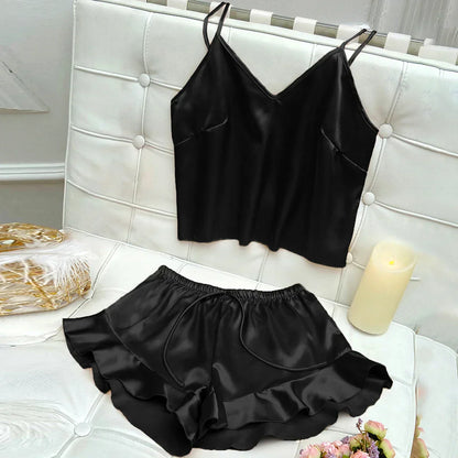 Pyjama set with satin top and shorts