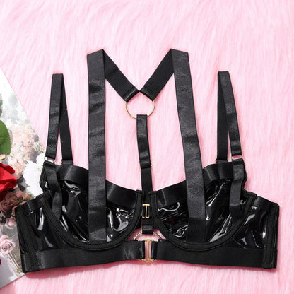 Latex lingerie set with a front-fastening bra