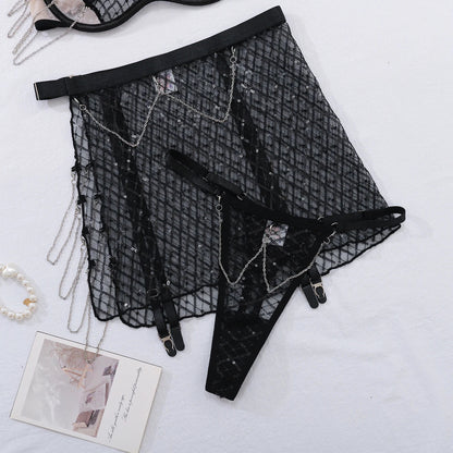 Lingerie set with chains