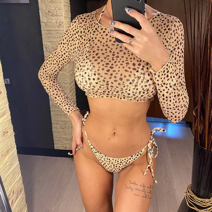 Swim set with a long-sleeved mesh top