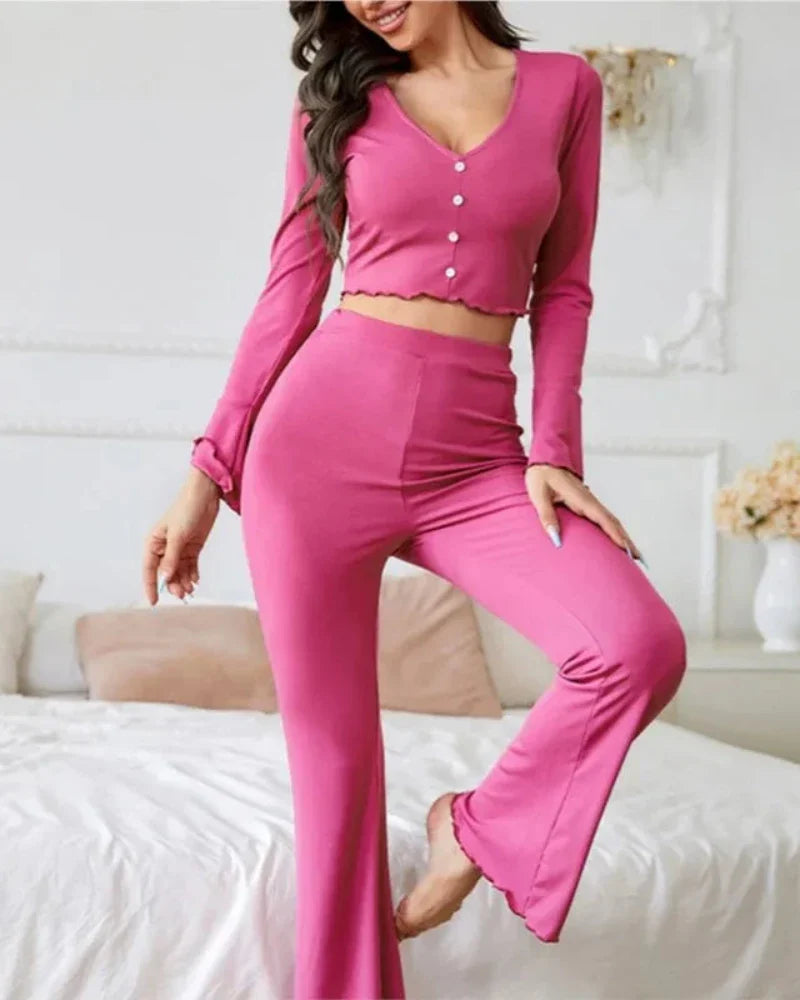 Long loungewear set with decorative buttons