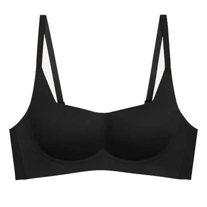 Seamless push-up bra with adjustable straps