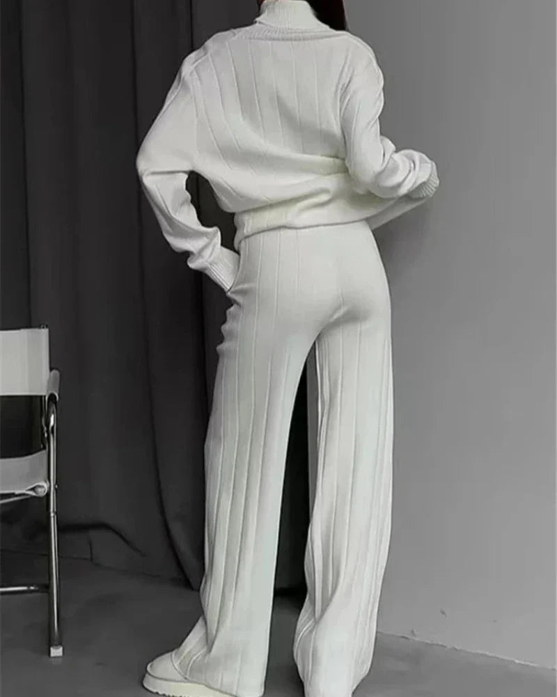 Comfortable Long Loungewear Set with Turtleneck