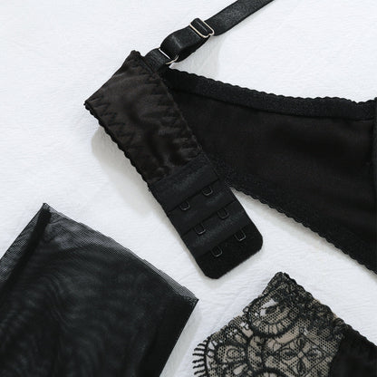Lace lingerie set with gloves