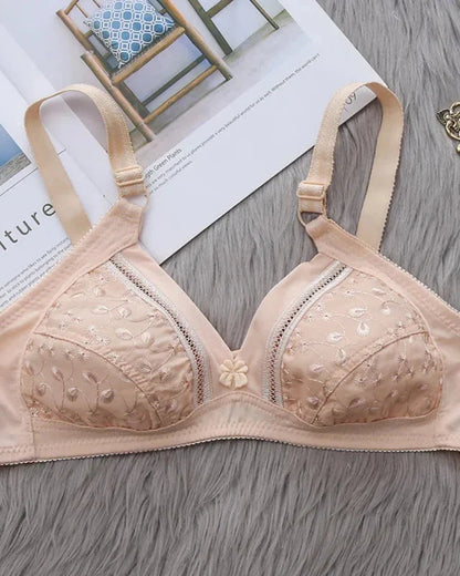 Soft lace bra