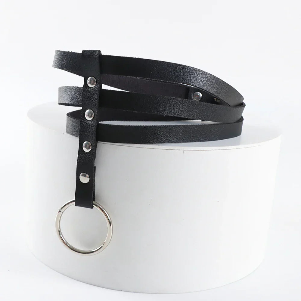 Choker harness with adjustable straps