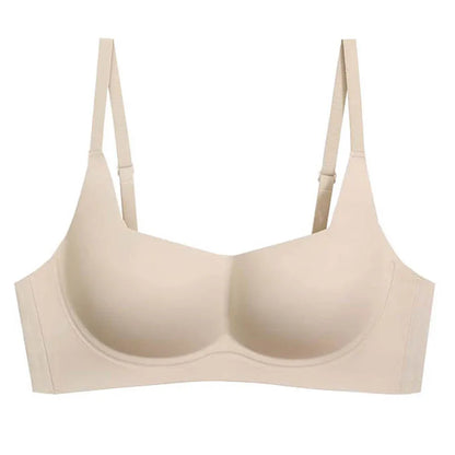 Seamless push-up bra with adjustable straps