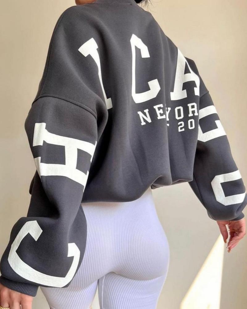 Loose oversized crewneck sweatshirt