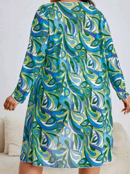Plus size two-piece swimsuit with decorative tying.