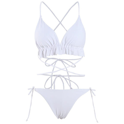 Two-piece swimsuit with lining in the bust.