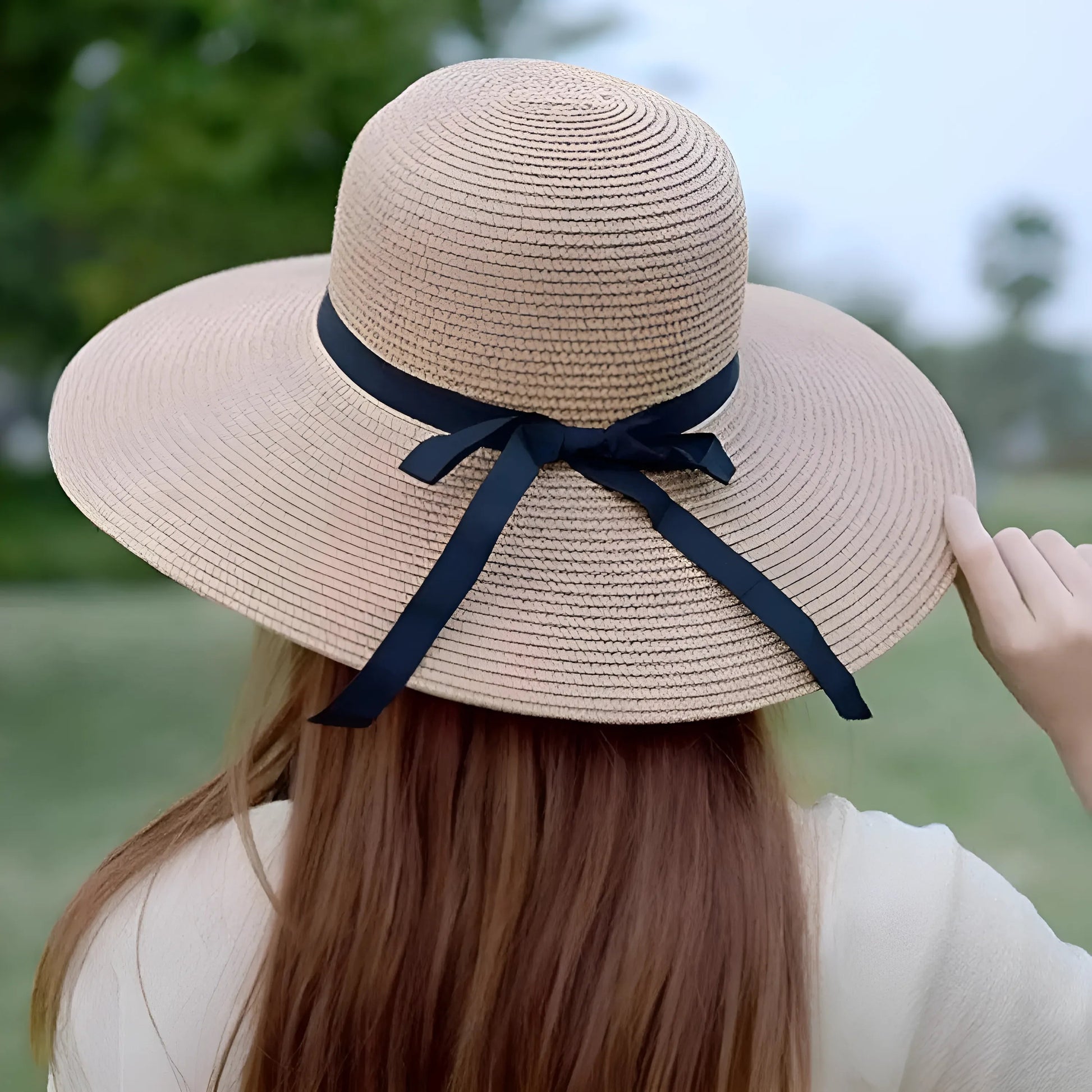 Beige Beach Hat with Bow