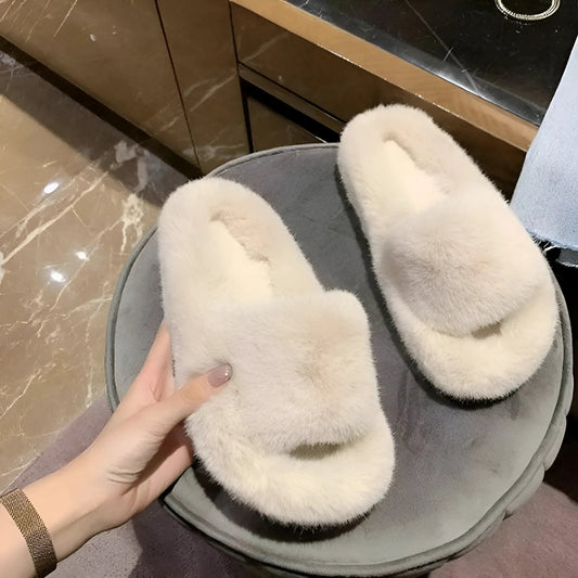 Beige Classic Women's Slippers with Fur Lining