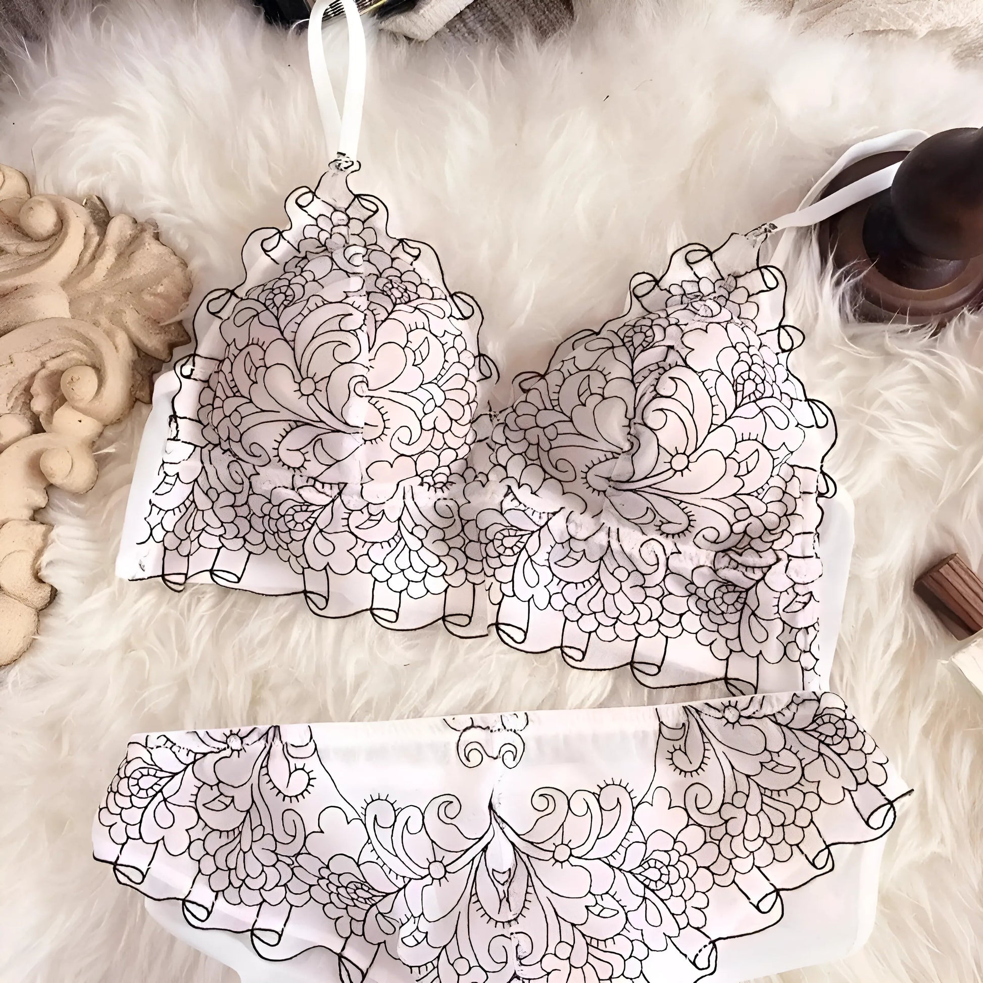 Beige Lace Lingerie Set with Decorative Embossing