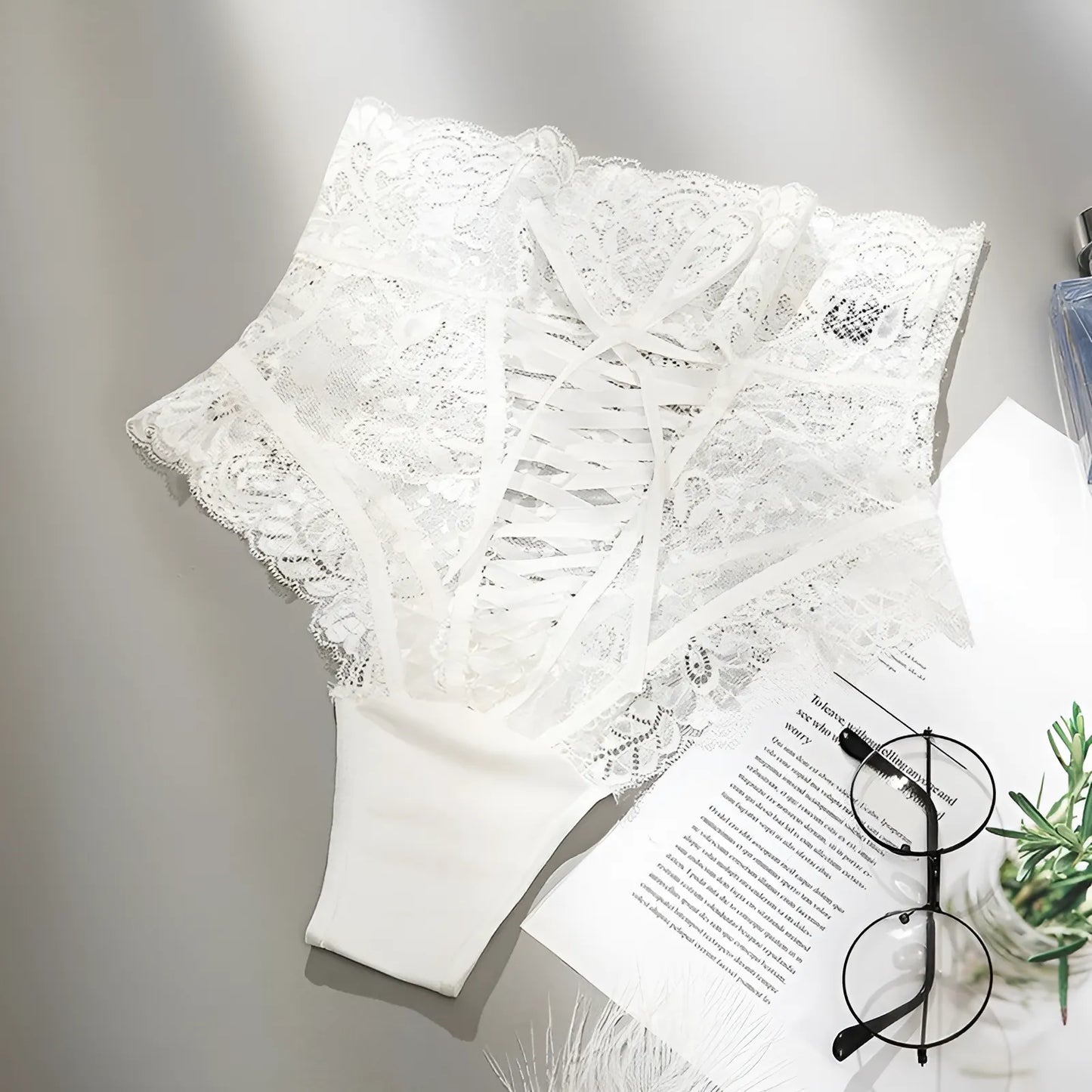 Lace High-Waisted Knickers with Ties