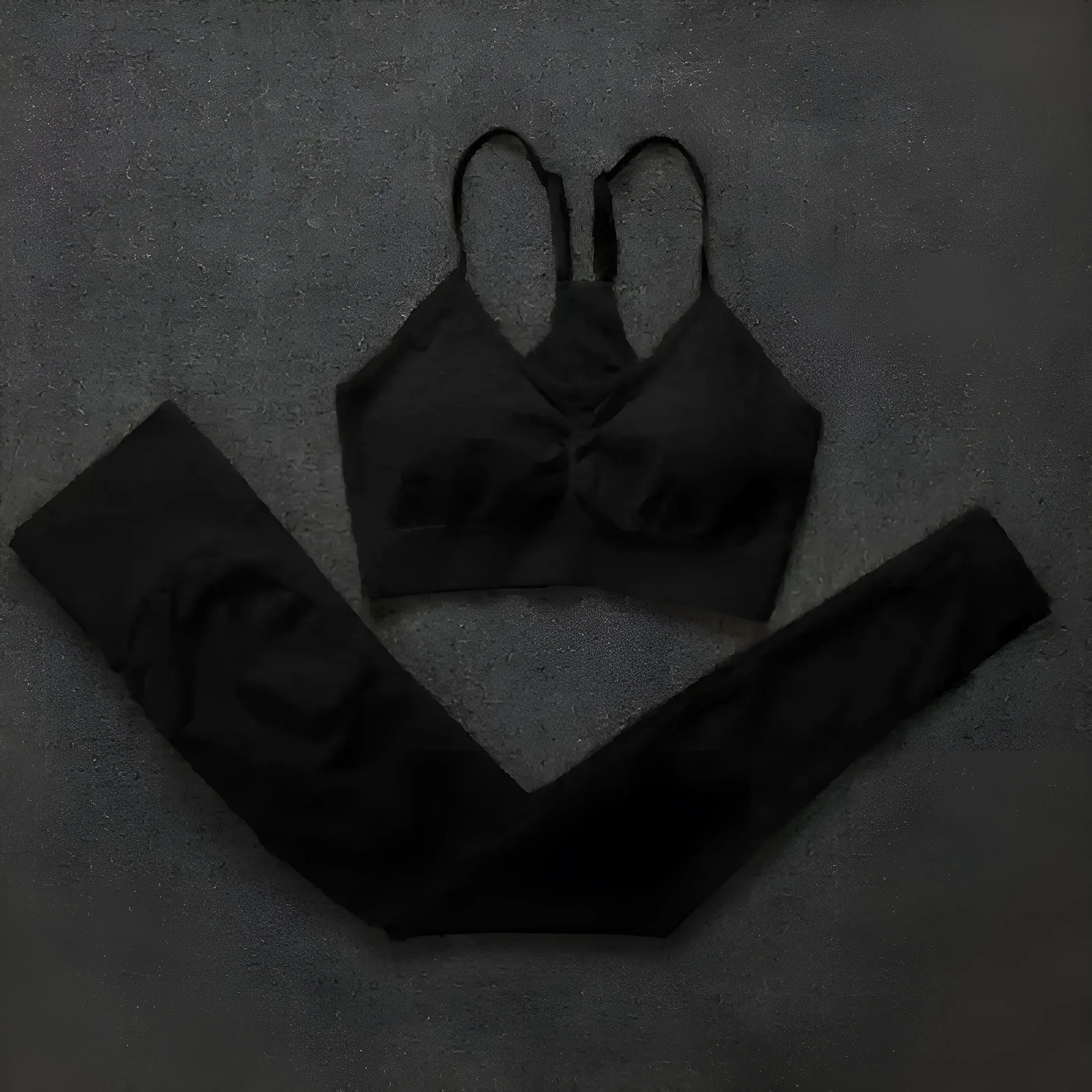 Black Slim Strap Sports Set