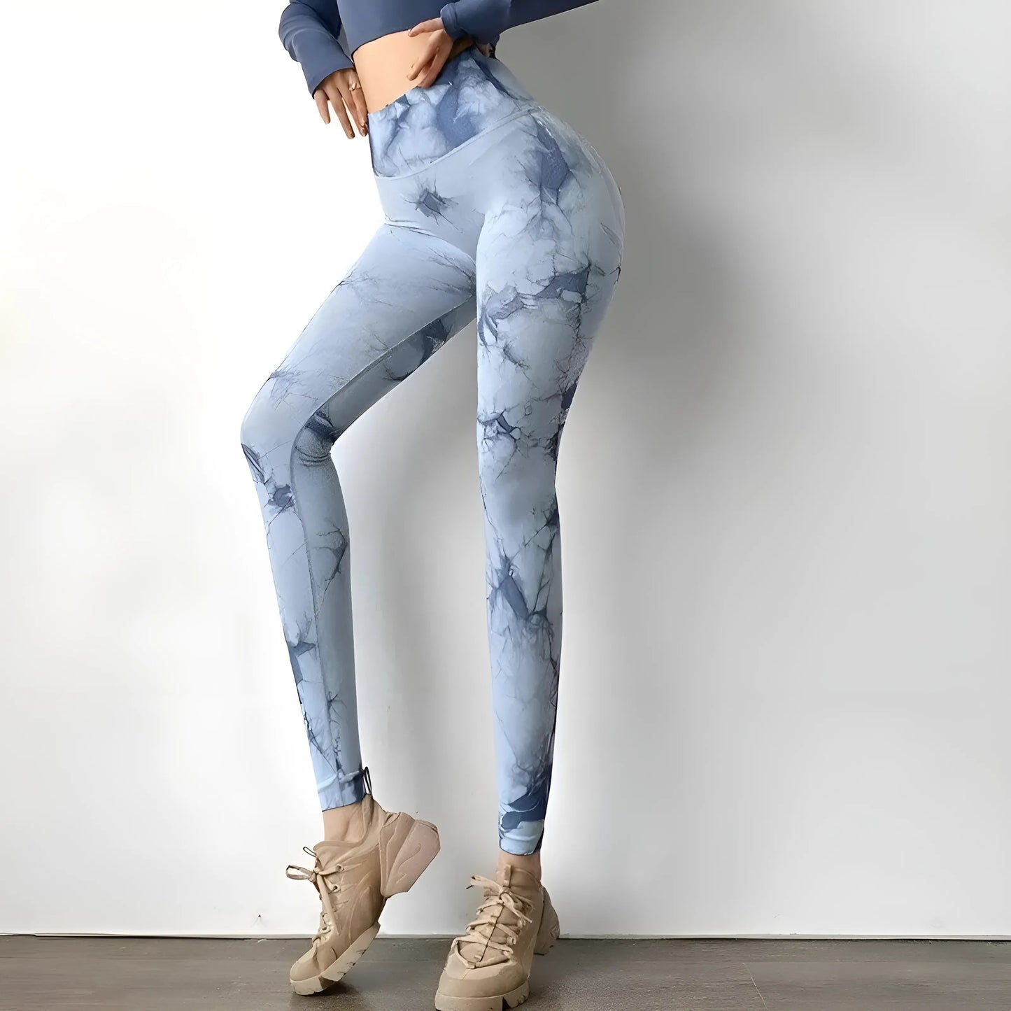 Blue Women's Leggings with Decorative Pattern