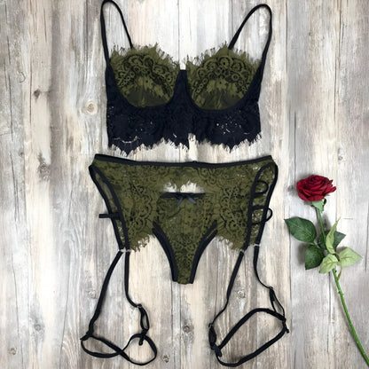 Green 3-Piece Lace Lingerie Set with Thigh Straps